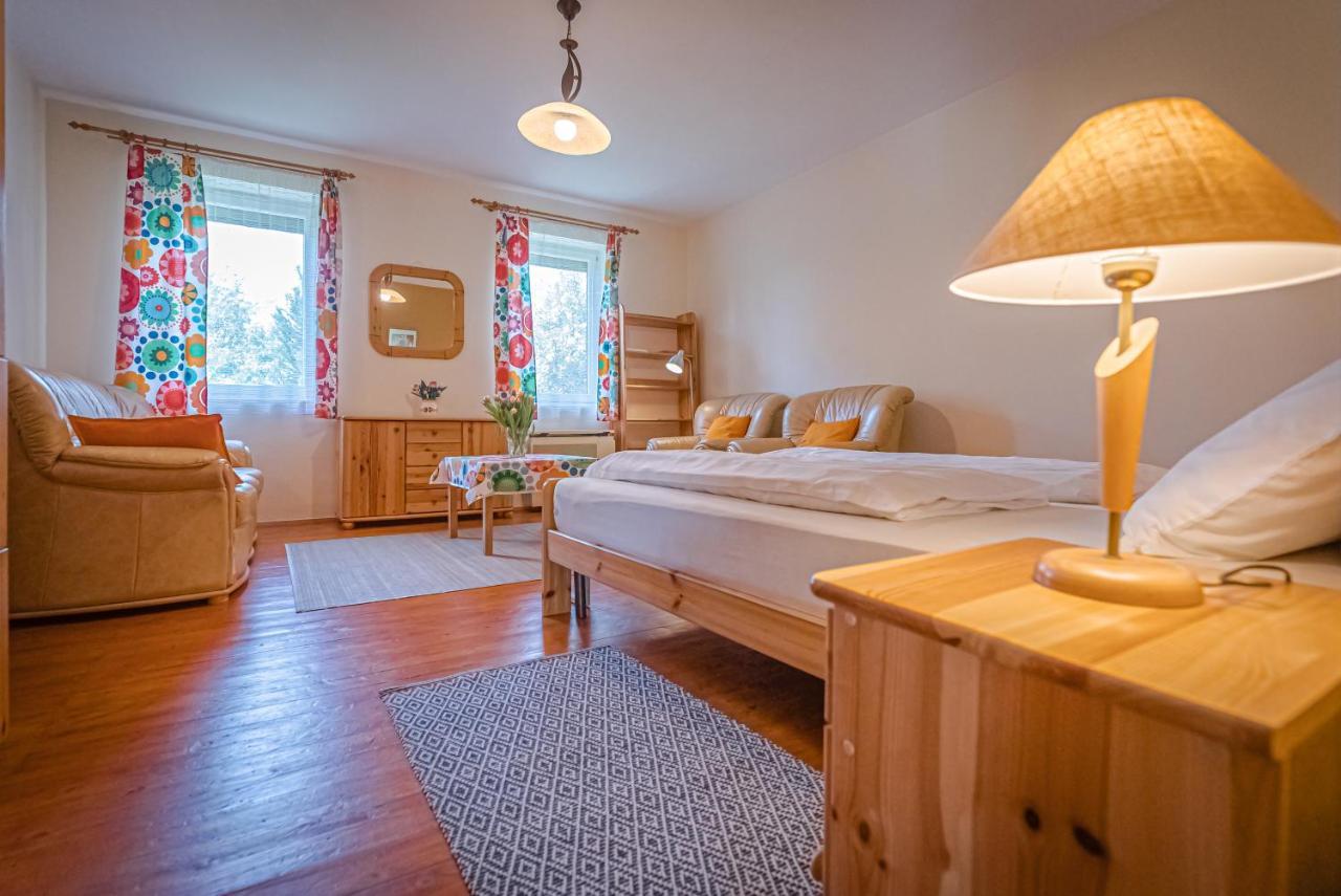 Вилла Sunny Garden Pihenohaz Шиофок Экстерьер фото