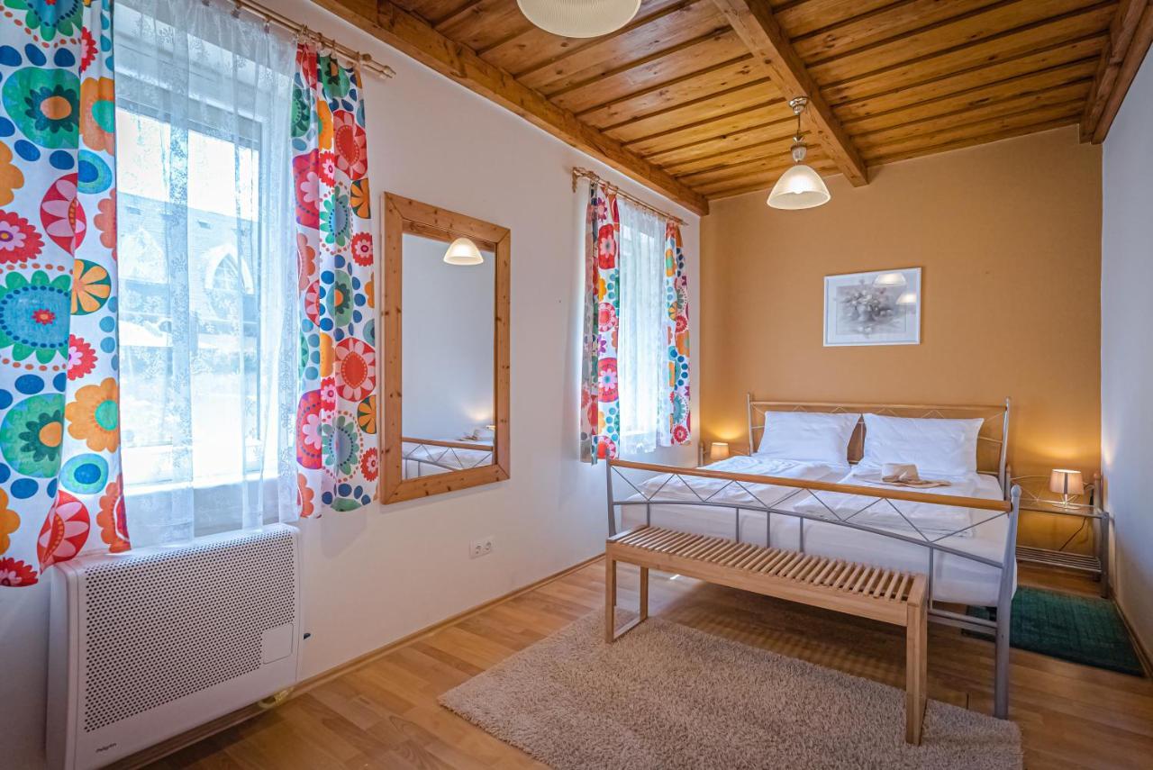 Вилла Sunny Garden Pihenohaz Шиофок Экстерьер фото